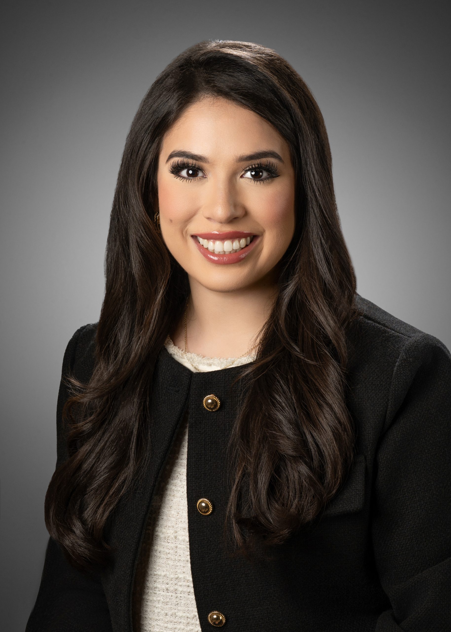 headshot image of Natalia Alanis